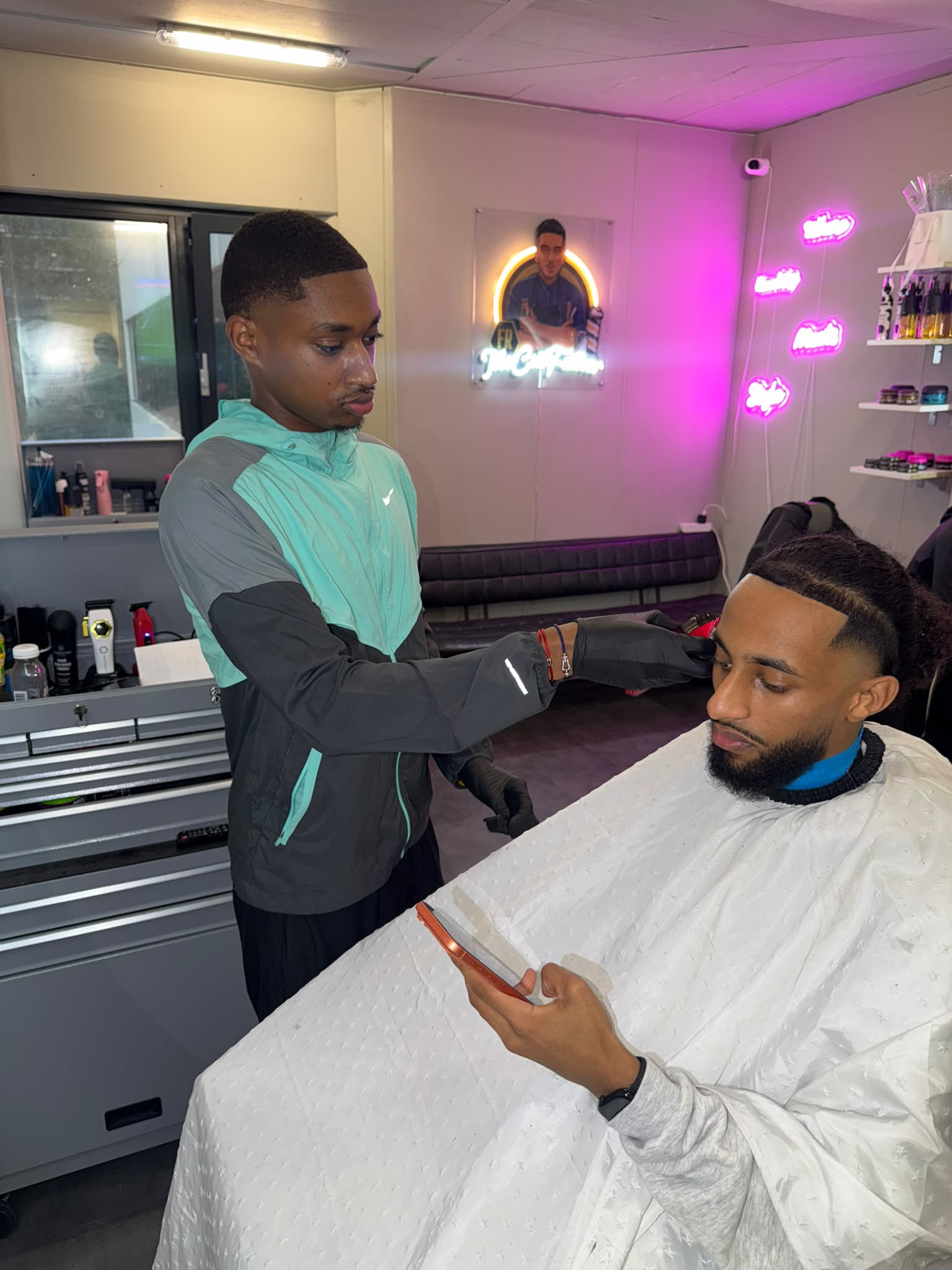 IbsonTheBarber